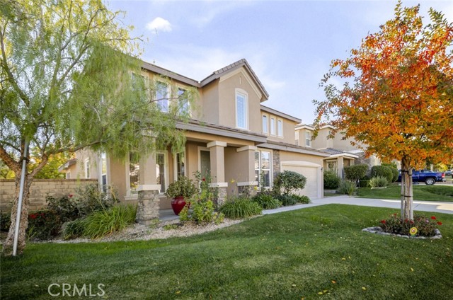 Detail Gallery Image 3 of 43 For 23806 Mission Puebla, Valencia,  CA 91354 - 5 Beds | 3/1 Baths