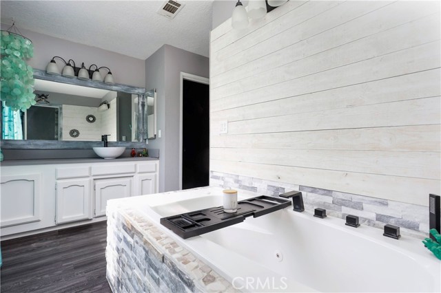 Detail Gallery Image 26 of 43 For 26201 Cumberland Rd, Tehachapi,  CA 93561 - 4 Beds | 2/1 Baths