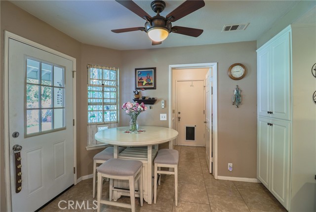 Detail Gallery Image 14 of 50 For 1290 3rd St, Calimesa,  CA 92320 - 4 Beds | 2/1 Baths