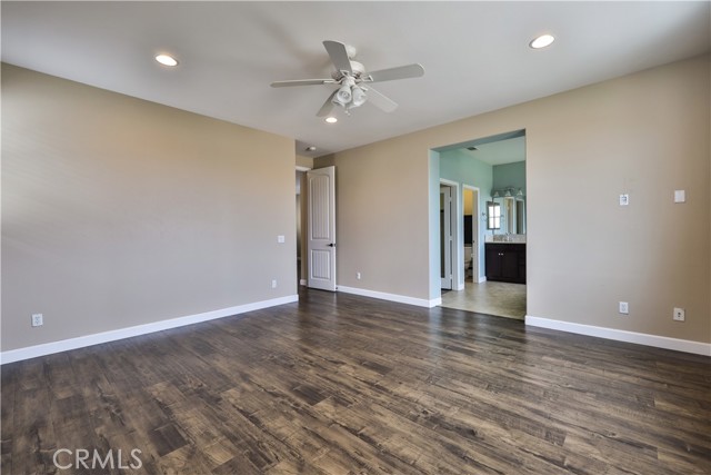 Detail Gallery Image 23 of 43 For 3245 Donovan Ranch Rd, Anaheim,  CA 92804 - 4 Beds | 3 Baths