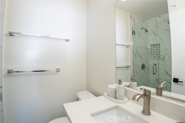 Detail Gallery Image 27 of 34 For 7757 via Rosa Maria, Burbank,  CA 91504 - 2 Beds | 3 Baths