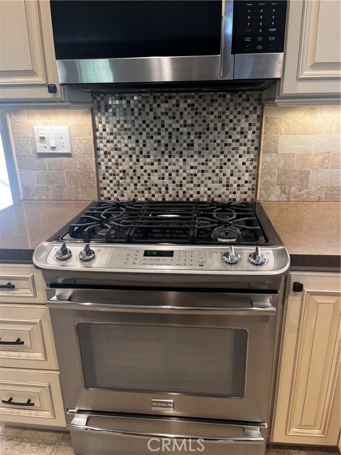 29 Del Padre, Lake Forest CA: https://media.crmls.org/medias/a61fab7c-2bb3-4b0b-a8df-cec1894b490b.jpg