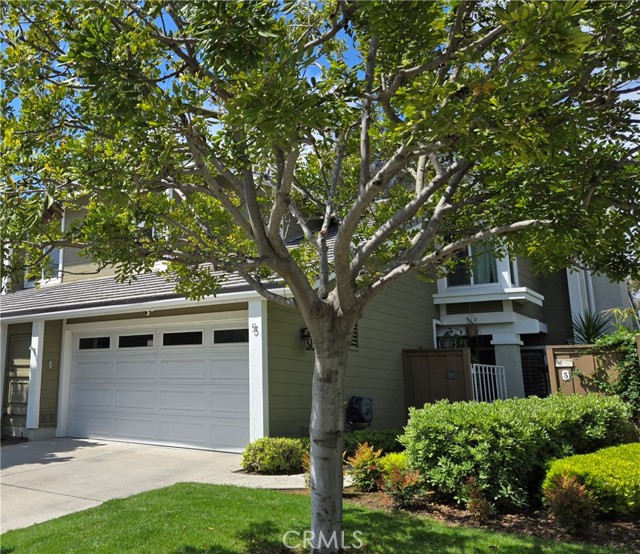 5 Carriage Hill Lane, Laguna Hills CA: https://media.crmls.org/medias/a61fc524-b3c5-4a64-96c4-1109ebb71a4d.jpg