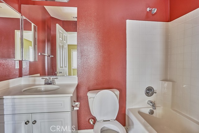 Detail Gallery Image 7 of 22 For 6273 Camposa, Corona,  CA 91752 - 2 Beds | 2/1 Baths