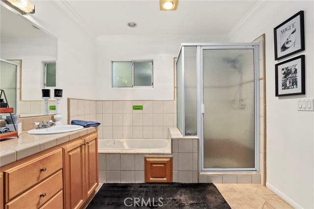 Detail Gallery Image 20 of 35 For 22900 Hatteras Ave, Woodland Hills,  CA 91367 - 3 Beds | 2/1 Baths