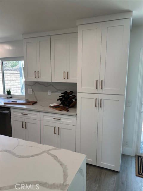 23772 Singapore Street, Mission Viejo CA: https://media.crmls.org/medias/a620be9e-7eb5-4664-8ea2-a6a8aff2f77b.jpg