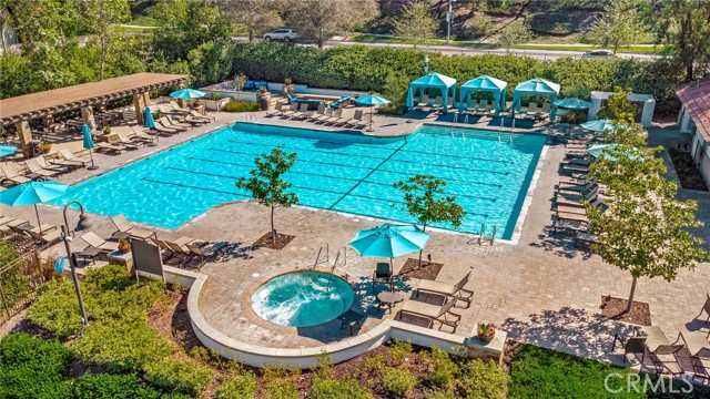 Detail Gallery Image 36 of 38 For 10 Acanthus, Rancho Santa Margarita,  CA 92688 - 5 Beds | 3 Baths