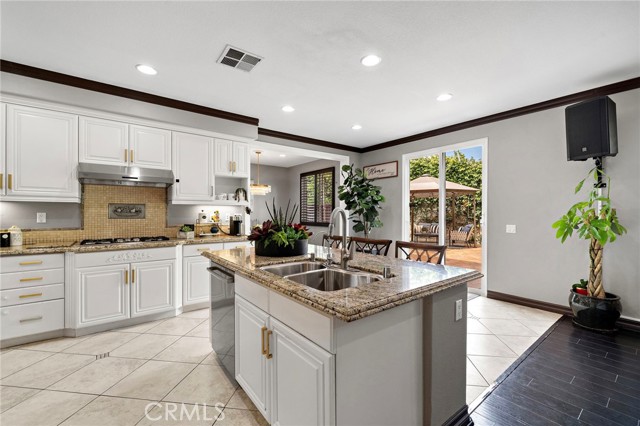 Image 13 of 43 For 5895 Camino Manzano