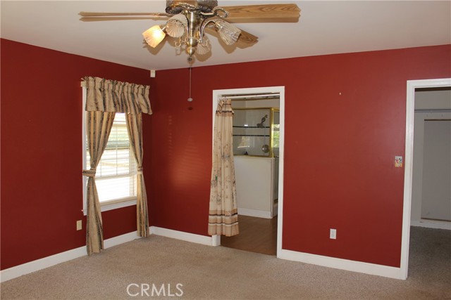 30875 Morningside Street, Lucerne Valley CA: https://media.crmls.org/medias/a62168ff-025b-48e2-88e0-b1af151a0f3b.jpg