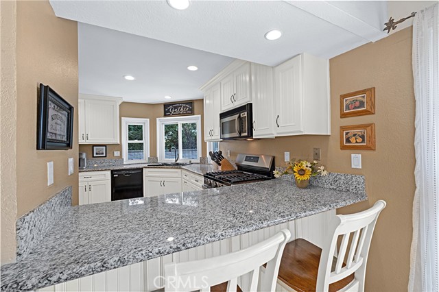 Image 12 of 52 For 28782 Bolanos