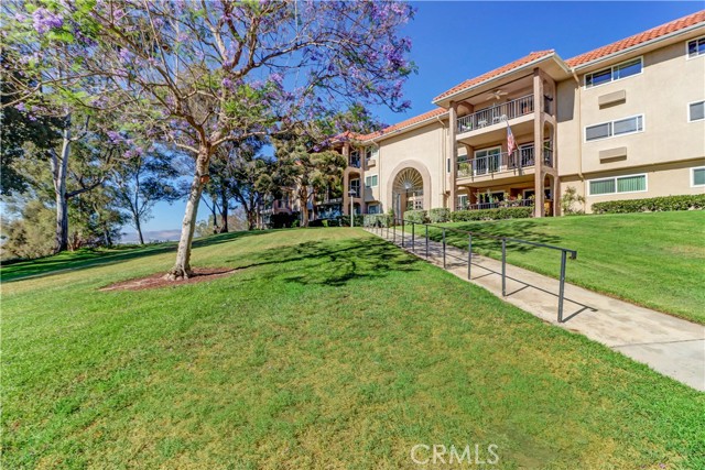 5371 Punta Alta, Laguna Woods CA: https://media.crmls.org/medias/a62263b9-497d-43c1-afbb-0efe1e73a342.jpg