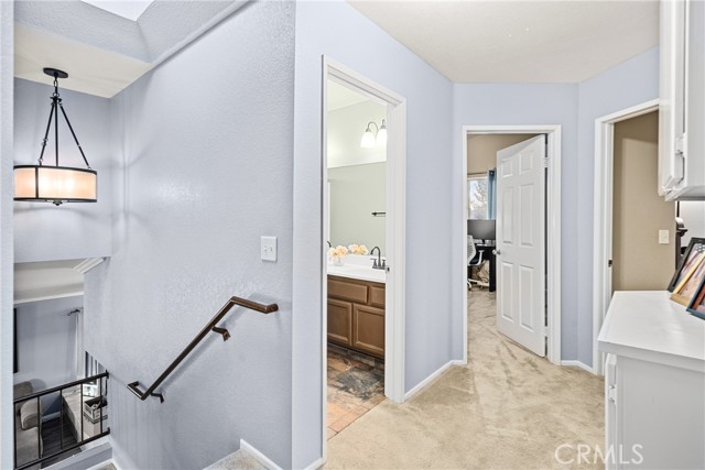 Detail Gallery Image 36 of 60 For 41056 Ridgegate Ln, Palmdale,  CA 93551 - 5 Beds | 3/1 Baths