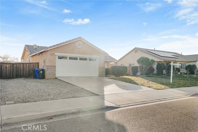 Detail Gallery Image 2 of 47 For 15177 Braxton St, Adelanto,  CA 92301 - 3 Beds | 2 Baths