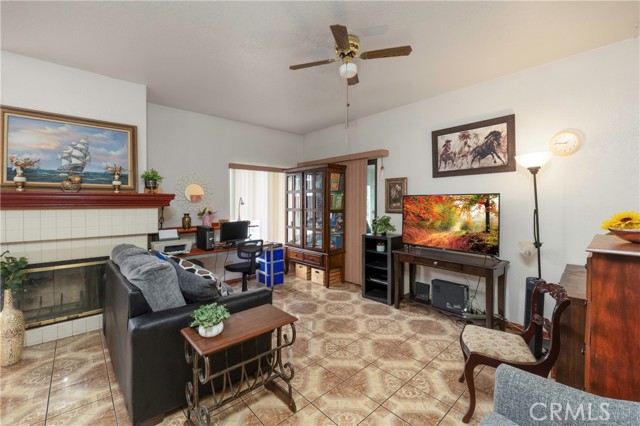 Detail Gallery Image 11 of 32 For 22527 Mountain View Rd, Moreno Valley,  CA 92557 - 4 Beds | 3 Baths