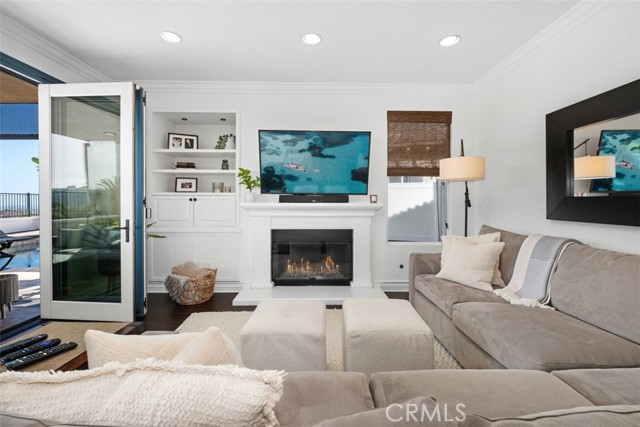 Detail Gallery Image 11 of 55 For 515 Avenida Ossa, San Clemente,  CA 92672 - 4 Beds | 3 Baths