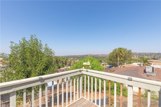 Detail Gallery Image 21 of 24 For 14272 Laurel Dr, Riverside,  CA 92503 - 3 Beds | 2/1 Baths