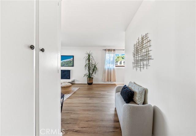 Image 15 of 62 For 6600 Warner  241