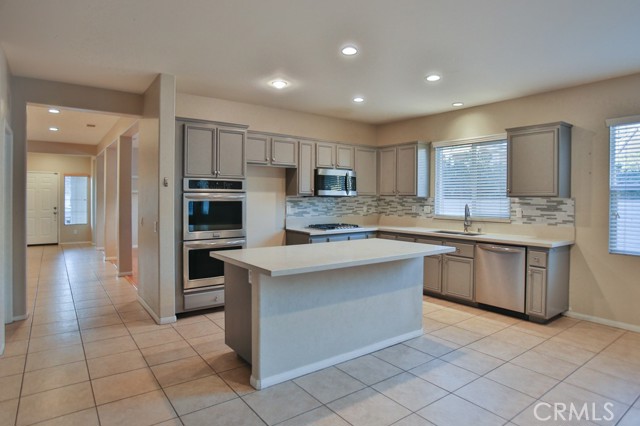 Detail Gallery Image 11 of 25 For 13224 Yellowwood St, Moreno Valley,  CA 92553 - 3 Beds | 2 Baths