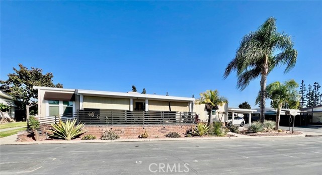 Image 41 of 45 For 215 Clearlake Circle 215