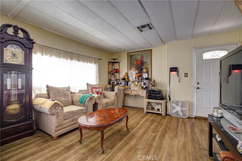 MLS #IV25178090 image #5