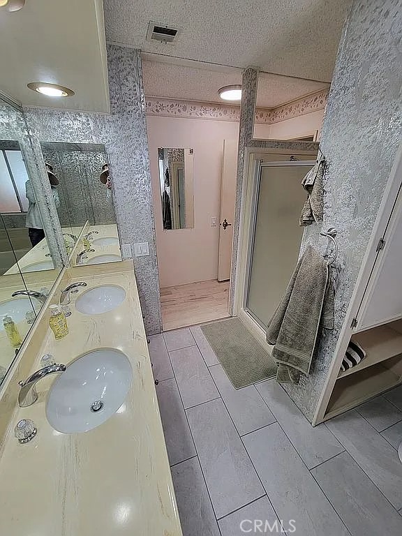 18 Tahquitz Court, Camarillo CA: https://media.crmls.org/medias/a6289182-4da5-4933-81c1-4755d26bda30.jpg