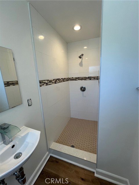 17358 Lemac, Northridge CA: https://media.crmls.org/medias/a62afa81-93c5-4b86-bcc6-e55b7b3f4031.jpg