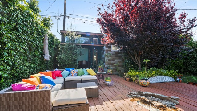 Detail Gallery Image 34 of 38 For 5323 Arlington Ave, Los Angeles,  CA 90043 - 3 Beds | 3 Baths
