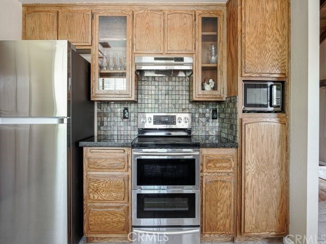 Detail Gallery Image 5 of 25 For 984 Pinon Rd, Pinon Hills,  CA 92372 - 3 Beds | 2/1 Baths