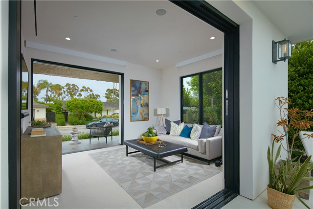 Detail Gallery Image 10 of 27 For 521 Angelita, Corona Del Mar,  CA 92625 - 4 Beds | 6 Baths