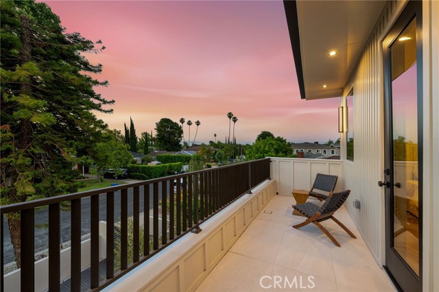 Detail Gallery Image 45 of 73 For 16728 Morrison St, Encino,  CA 91436 - 7 Beds | 6/1 Baths