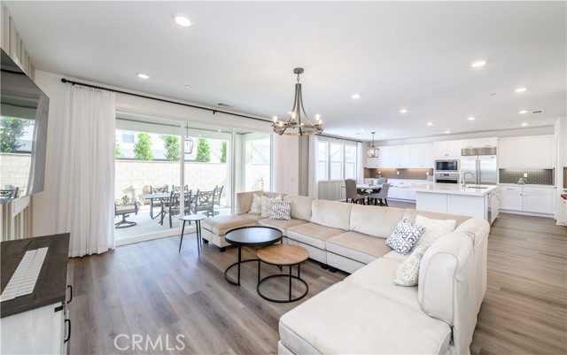 32454 Old Sage Dr, San Juan Capistrano CA: https://media.crmls.org/medias/a62efd7a-f3de-4afd-9ee6-7713c2dd0d6f.jpg