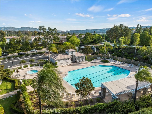 Detail Gallery Image 53 of 56 For 27950 Periwinkle Ln, Valencia,  CA 91354 - 3 Beds | 2/1 Baths