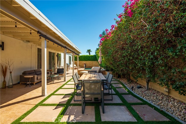 76931 Tomahawk Run, Indian Wells CA: https://media.crmls.org/medias/a6309a96-d298-41a5-8bae-526f5ba3e552.jpg