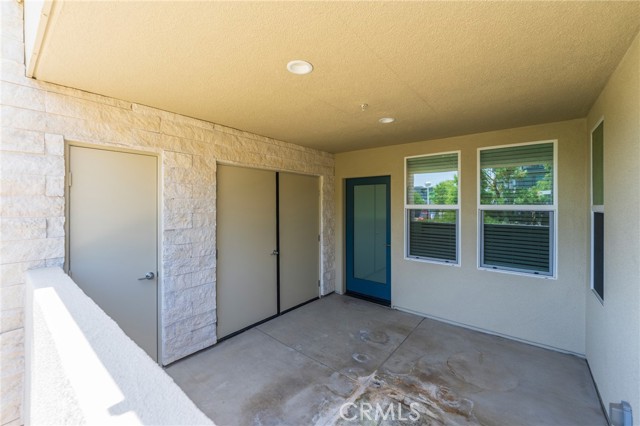 1100 Epic, Irvine CA: https://media.crmls.org/medias/a631b909-8f17-4d8d-a672-b7e3f290a7ae.jpg
