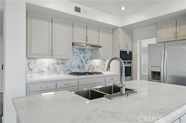 45681 Calle Ayora, Temecula CA: https://media.crmls.org/medias/a631c7a4-7767-441c-983c-35ba35fad7fd.jpg