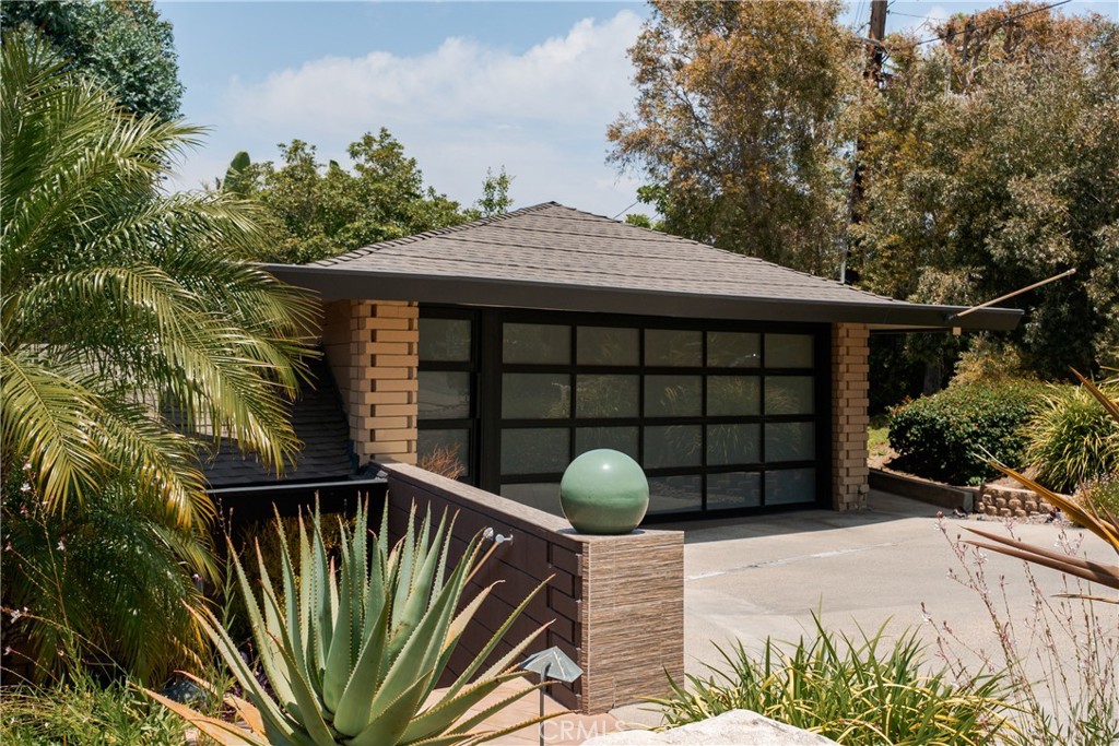 MLS #OC25145923 img 44