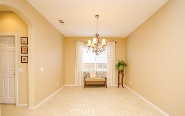 Detail Gallery Image 10 of 19 For 33864 Pegase, Temecula,  CA 92592 - 5 Beds | 2/1 Baths