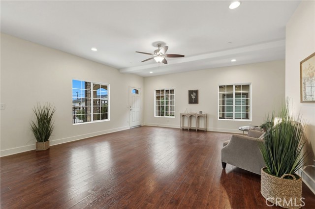 Detail Gallery Image 7 of 39 For 601 N Walnut, La Habra,  CA 90631 - 3 Beds | 3 Baths