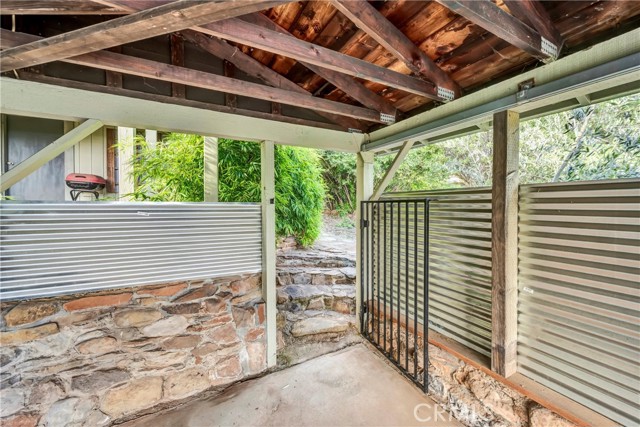 Detail Gallery Image 8 of 52 For 18528 North Shore Dr, Hidden Valley Lake,  CA 95467 - 3 Beds | 3 Baths