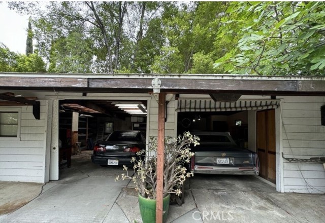 18522 Wells Drive, Tarzana CA: https://media.crmls.org/medias/a6335ab6-8187-4f7a-821b-10b19329907f.jpg
