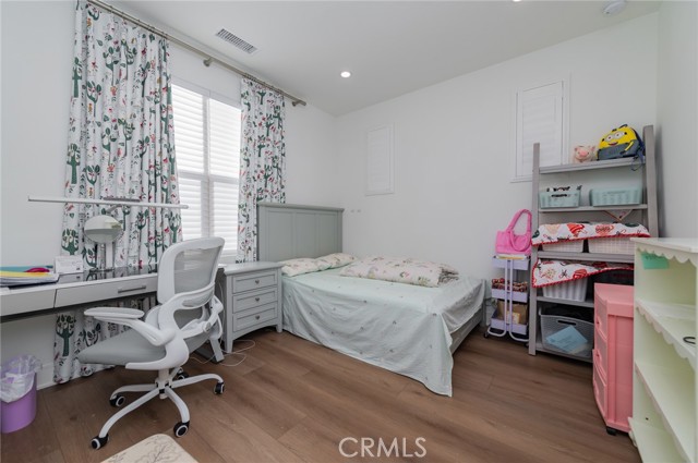 Detail Gallery Image 34 of 34 For 116 Imagination Trl, Irvine,  CA 92620 - 4 Beds | 3/1 Baths