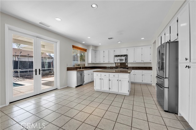 Detail Gallery Image 15 of 51 For 23831 Cloverleaf, Murrieta,  CA 92562 - 4 Beds | 2/1 Baths