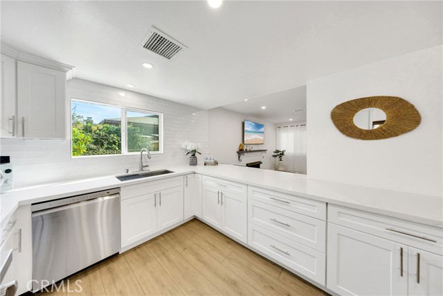 Detail Gallery Image 18 of 46 For 1603 E Chestnut Ave, Orange,  CA 92867 - 4 Beds | 2 Baths