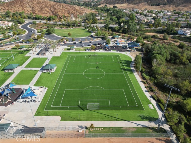 Detail Gallery Image 36 of 39 For 34229 Larksburg Ct, Lake Elsinore,  CA 92532 - 5 Beds | 3 Baths