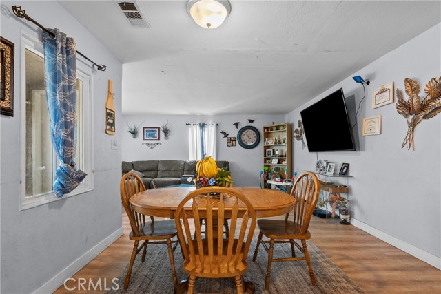 Detail Gallery Image 17 of 43 For 2001 N Salinas Ave, Los Angeles,  CA 90059 - 4 Beds | 2 Baths