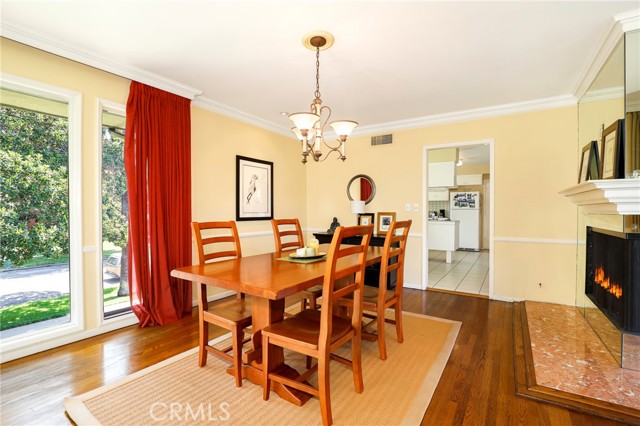 Detail Gallery Image 10 of 34 For 767 S Orange Grove Bld #3,  Pasadena,  CA 91105 - 3 Beds | 2/1 Baths