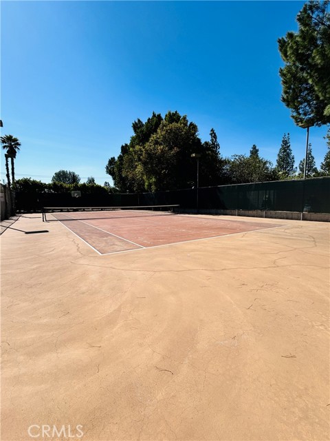 Detail Gallery Image 27 of 28 For 10317 Steven Pl, Chatsworth,  CA 91311 - 4 Beds | 2/1 Baths