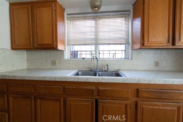 Detail Gallery Image 17 of 43 For 1837 W 74th St, Los Angeles,  CA 90047 - 2 Beds | 2 Baths
