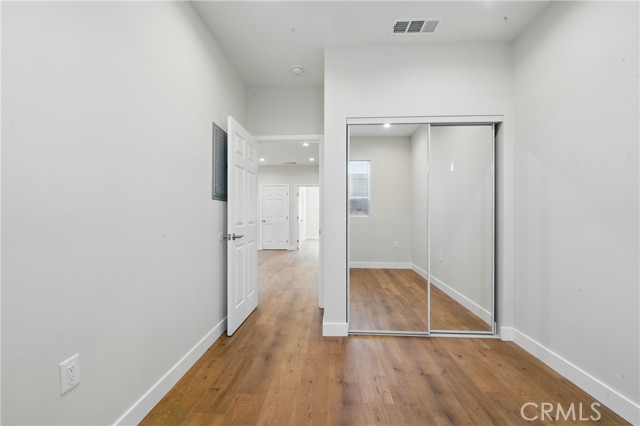 8142 Vantage Avenue, North Hollywood CA: https://media.crmls.org/medias/a63ab4a1-4696-41e2-a5d9-42b9b20b4ef6.jpg