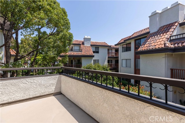 Detail Gallery Image 15 of 46 For 6268 Riviera Cir, Long Beach,  CA 90815 - 3 Beds | 2 Baths